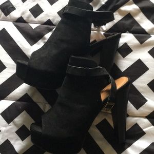 Bamboo Pumps